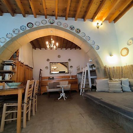 Rustic House Archangelos อาร์คานเยโลส ภายนอก รูปภาพ