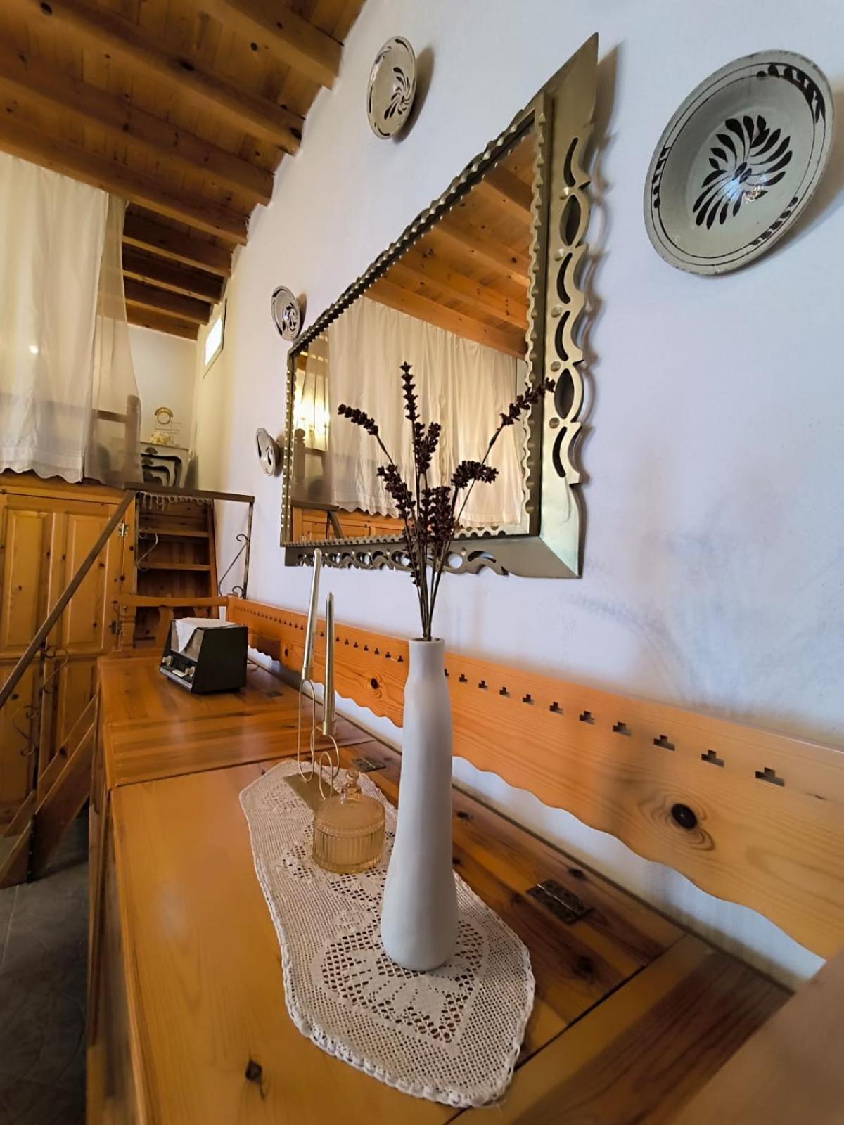 Rustic House Archangelos อาร์คานเยโลส ภายนอก รูปภาพ